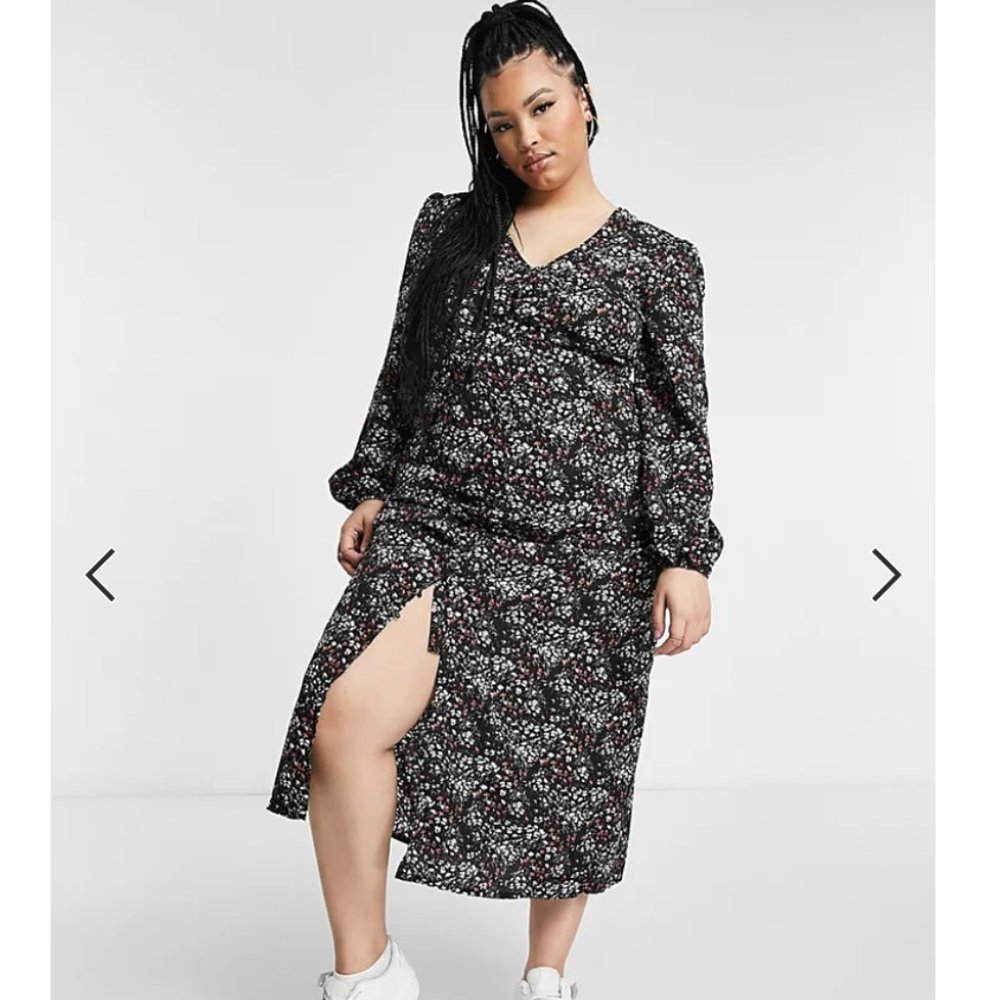Missguided Plus V-Neck Button Front Midi Dress in Floral Pattern US 20 UK24